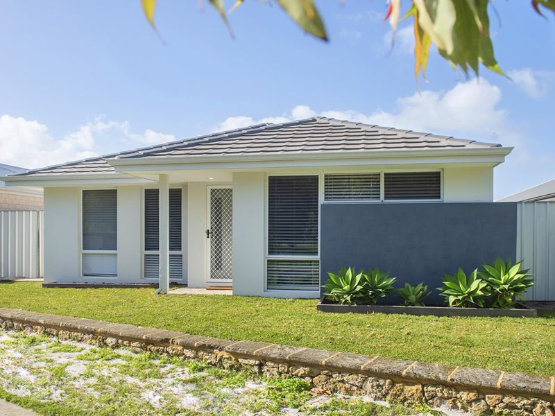 15 Arnup Drive, Vasse WA 6280