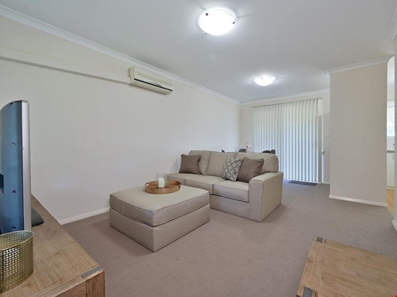 1/80-82 Henley Street, Como WA 6152