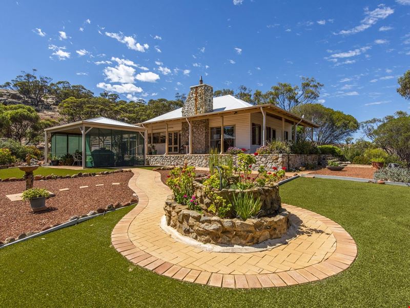 69 Dawson  road, Dumbarton WA 6566