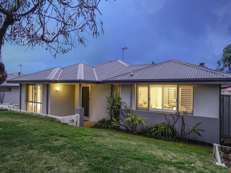 8/46 Bridgewater Crescent, Karrinyup WA 6018