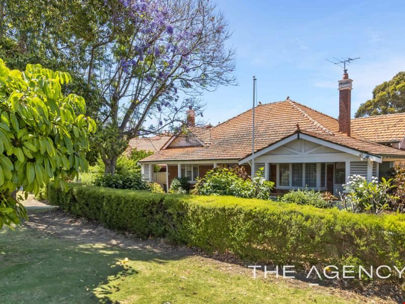 76 Rookwood Street, Menora WA 6050