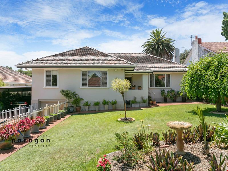 8 Woodlands Street, Menora WA 6050