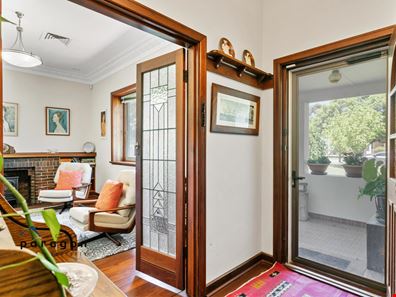 8 Woodlands Street, Menora WA 6050