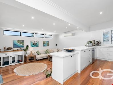 15 Wongan Avenue, White Gum Valley WA 6162