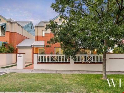 16 Speedy Cheval Street, East Fremantle WA 6158