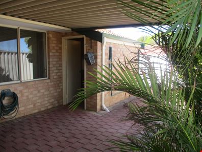2/59 Scaddan Street, Bassendean WA 6054