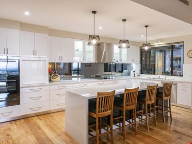 28 Rapida Rise, Yallingup Siding WA 6282