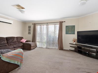 56 Sylvester Street, Coolgardie WA 6429