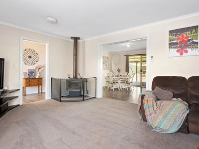 56 Sylvester Street, Coolgardie WA 6429