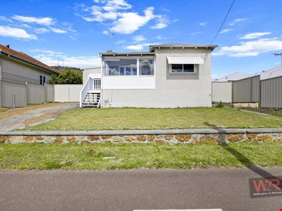 211 Albany Highway, Mount Melville WA 6330