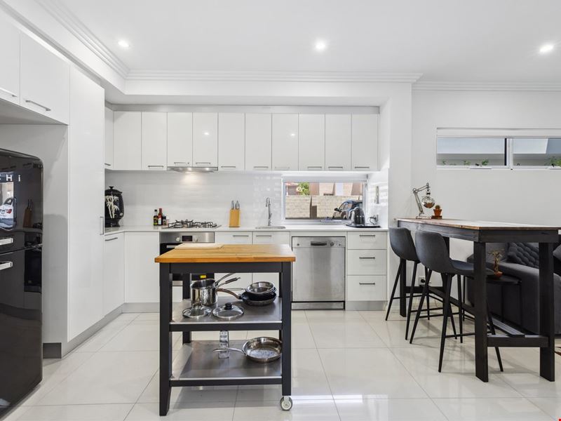 4/90 Albert Street, Osborne Park WA 6017