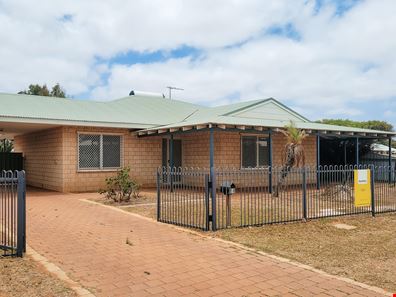58 David Brand Drive, Carnarvon WA 6701