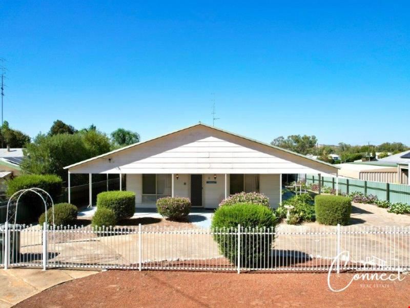 6 Thomson Street, Northam WA 6401