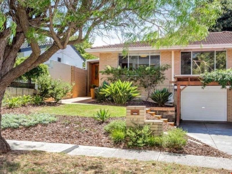 44 Buxton Road, Wembley Downs WA 6019