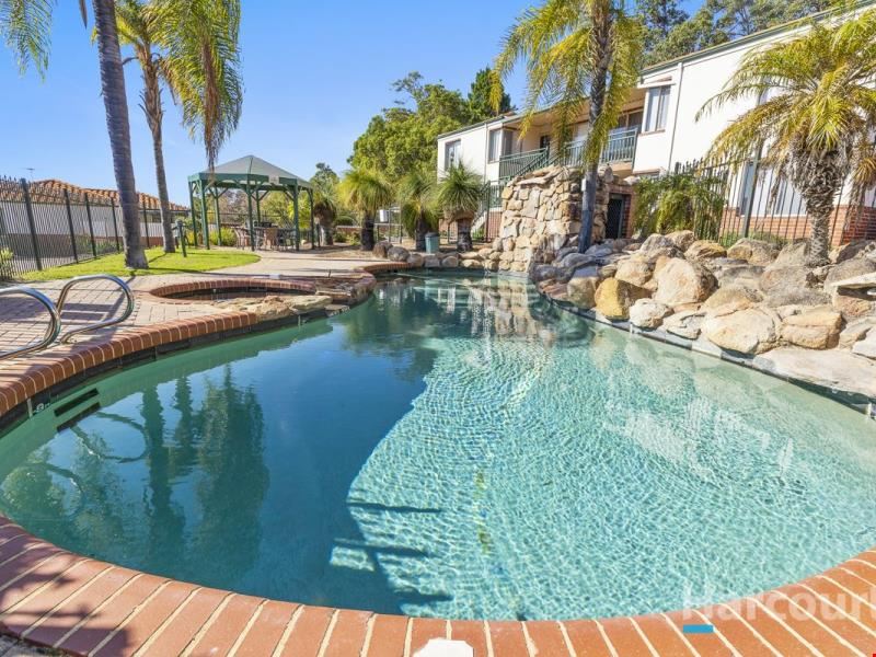 9/16 Ritz Court, Bibra Lake
