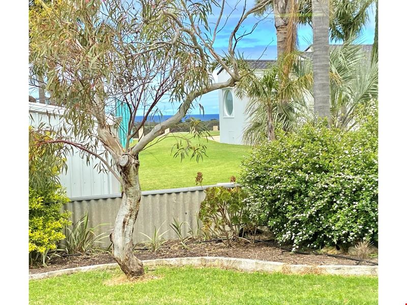 2/44 Collingwood Road, Mira Mar WA 6330