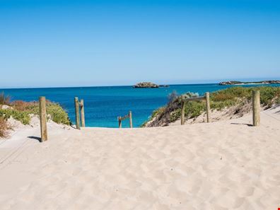 106B Arcadia Drive, Shoalwater WA 6169