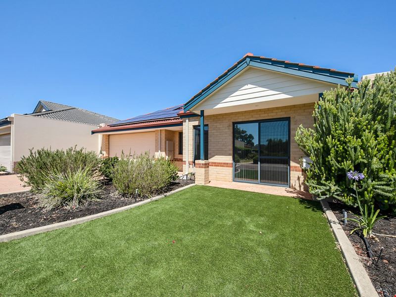 4 Burlea Lane, Greenfields WA 6210