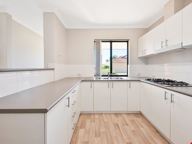 4 Burlea Lane, Greenfields WA 6210