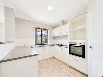 4 Burlea Lane, Greenfields WA 6210