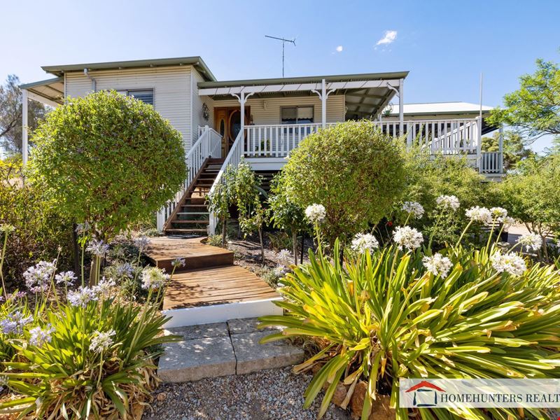 28 Roberts Vale, Hoddys Well WA 6566