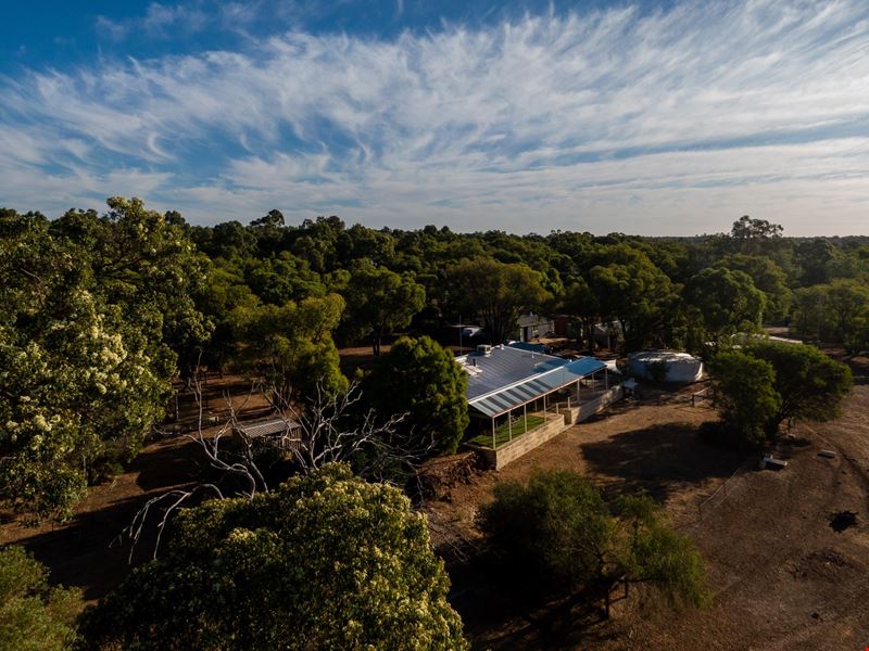 38 Jarrahwood Glen, Bullsbrook WA 6084