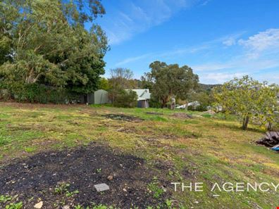 7 Cottingley Place, Swan View WA 6056