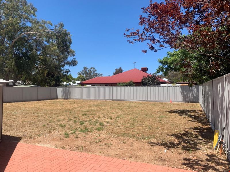 29A Holmesdale Road, Woodbridge WA 6056