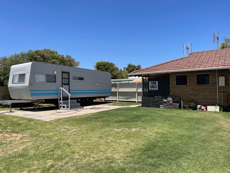 27/123 Point Leander Drive, Port Denison