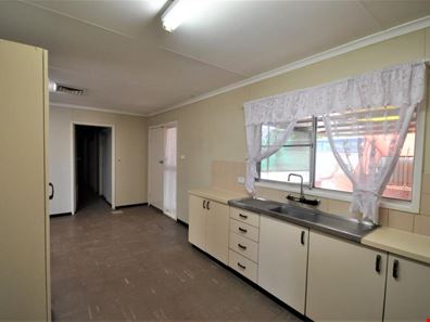 3 Rudall Avenue, Newman WA 6753