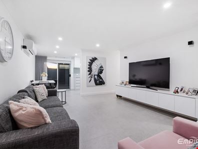 11 Malcolm Street, Spearwood WA 6163