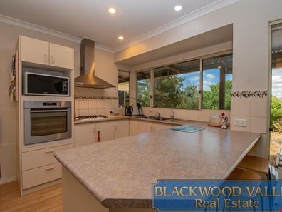 13 Cutmore Crescent, Bridgetown WA 6255