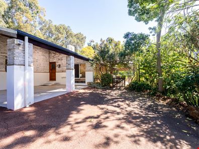 66 Walnut Road, Bickley WA 6076