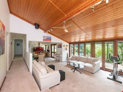 66 Walnut Road, Bickley WA 6076