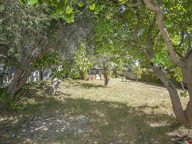 17 Myola Road, Kenwick WA 6107