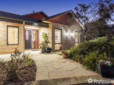 11 Jersey Road, Oakford WA 6121