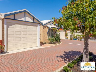 8 / 99 Burslem Drive, Maddington WA 6109
