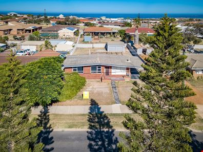108 Brand Highway, Tarcoola Beach WA 6530