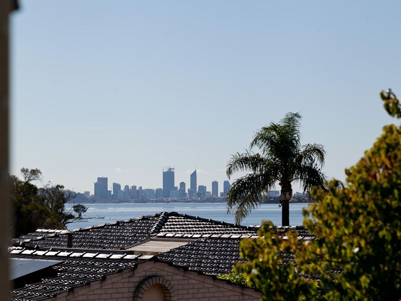 52/240 Burke Drive, Attadale WA 6156