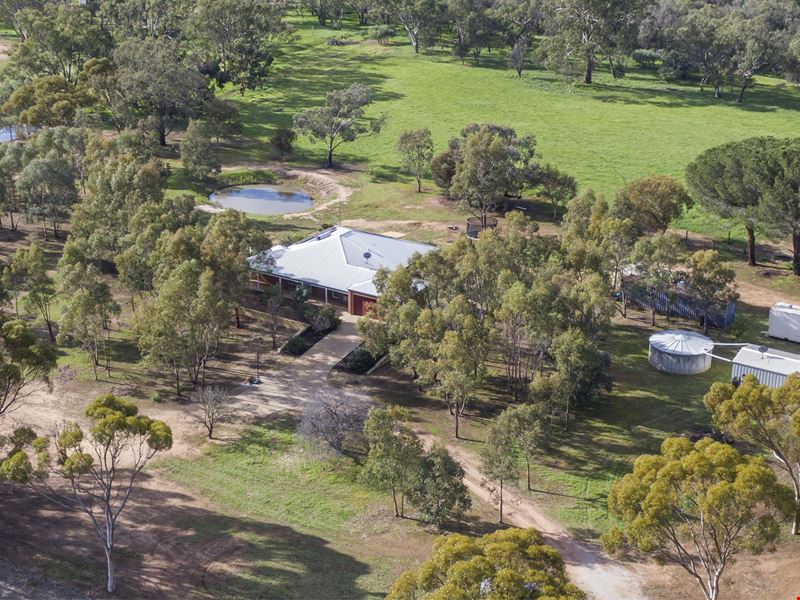 1472 Northam-Toodyay Rd, Toodyay WA 6566