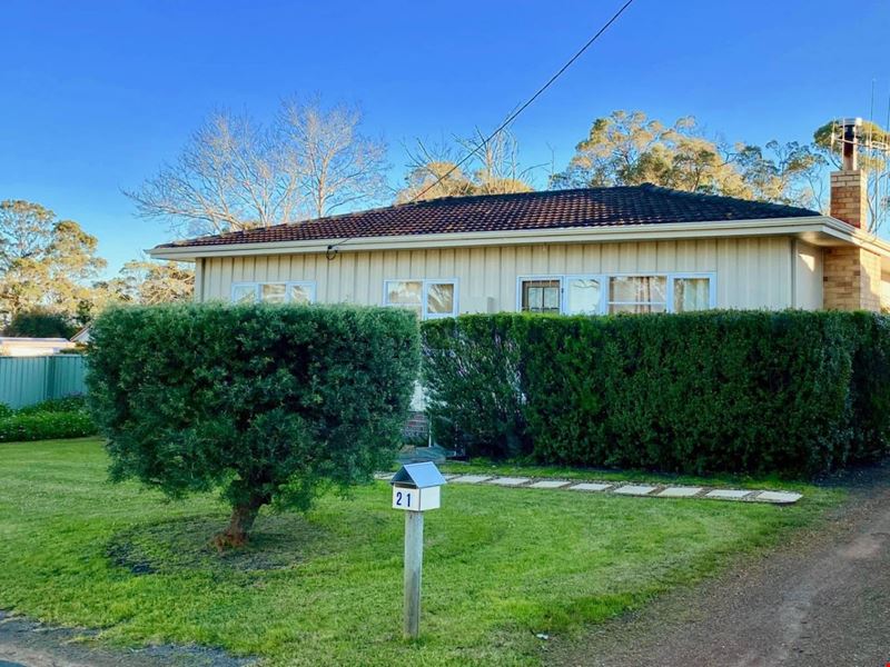 21 Ormond Road, Mount Barker WA 6324