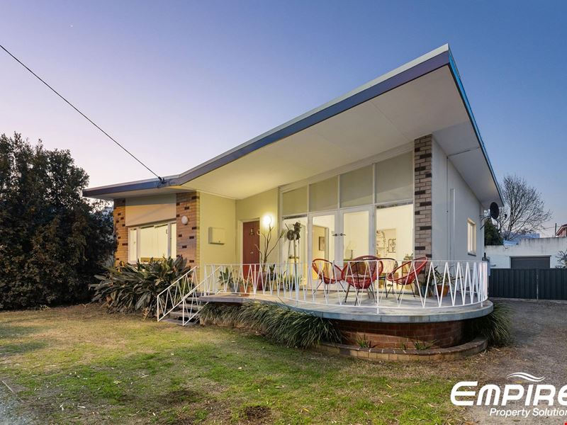 150 South Street, White Gum Valley WA 6162