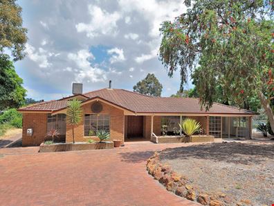 33 Waterford Drive, Gidgegannup WA 6083