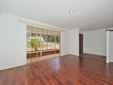 33 Waterford Drive, Gidgegannup WA 6083