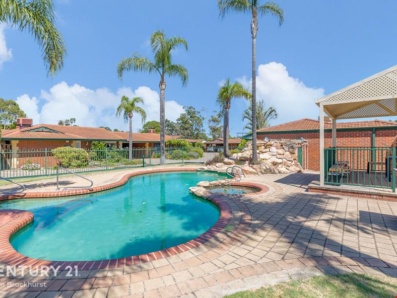 24/2 Glennis Close, Gosnells WA 6110