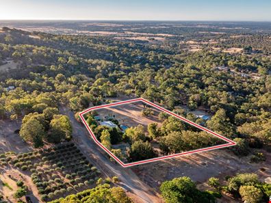 37 Bullara Ramble, Jarrahdale WA 6124