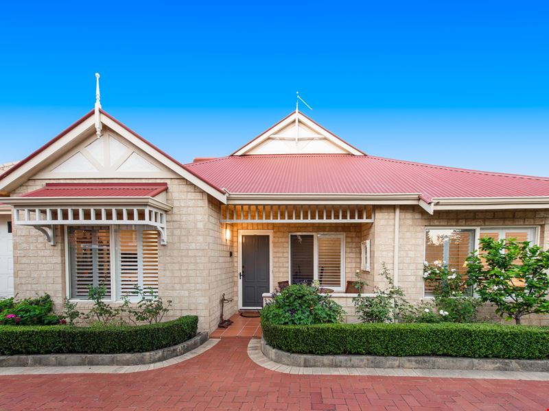 2/42 John Street, North Fremantle WA 6159