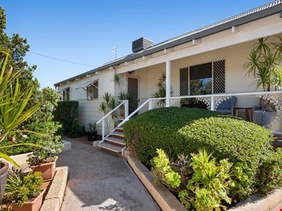 5 Kitchener Road, Mullingar WA 6430