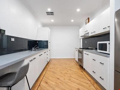 5 Kitchener Road, Mullingar WA 6430