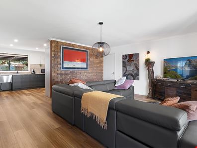 5 Hyde Road, Pegs Creek WA 6714